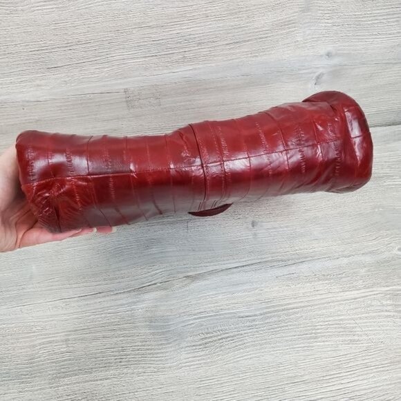 Vintage Eel skin quilted zip top cross body bag - Picture 9 of 13